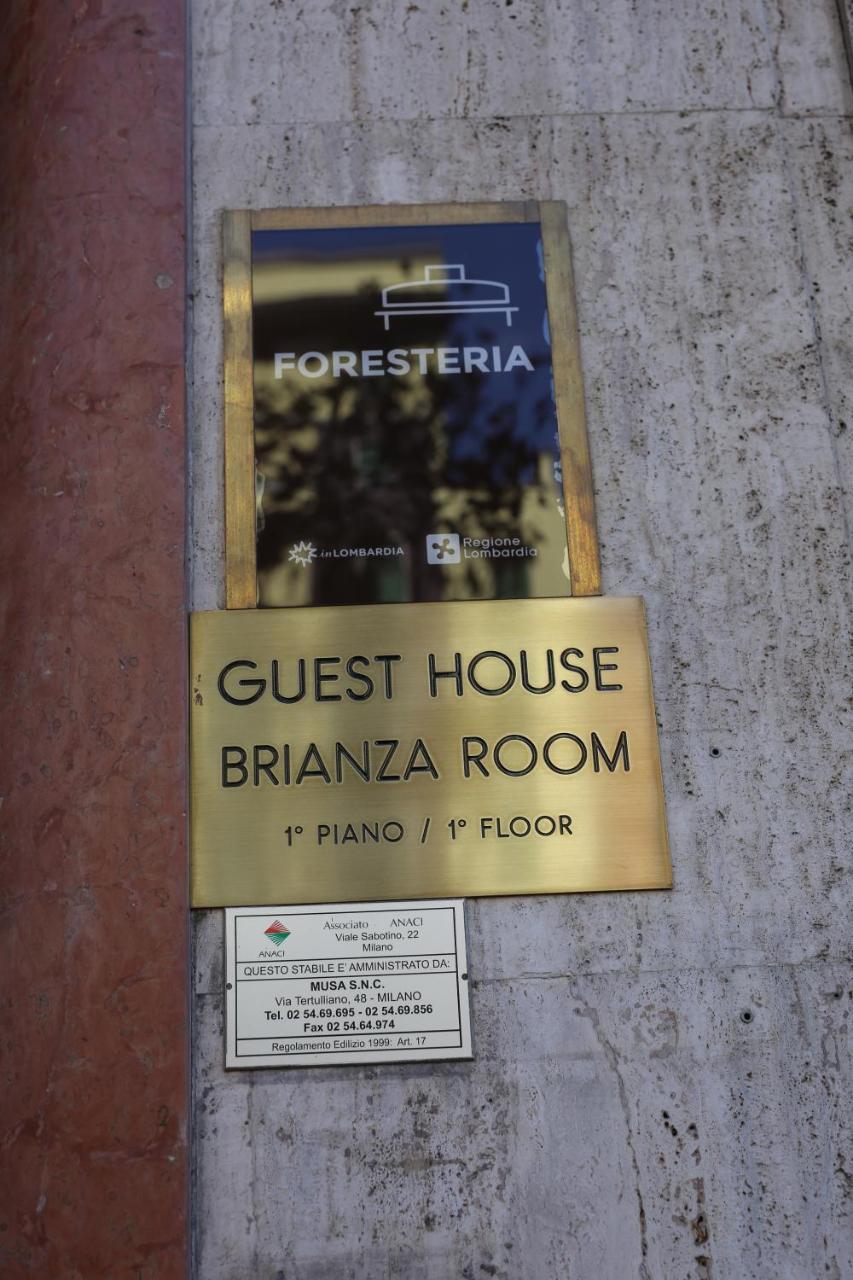 Guest House Brianza Room มิลาน ภายนอก รูปภาพ
